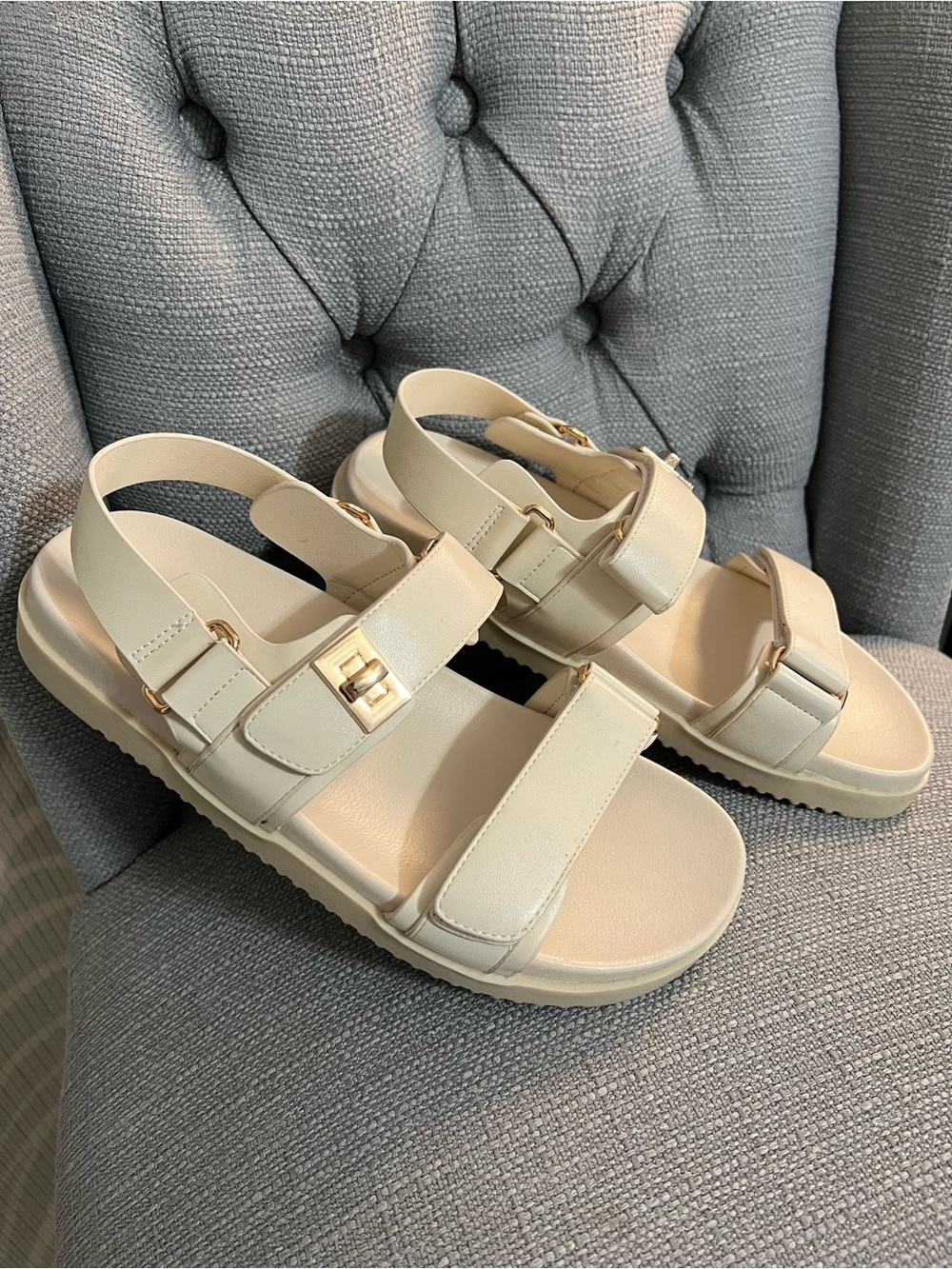 Kids Cream Sport Sandals with Gold Buckle
